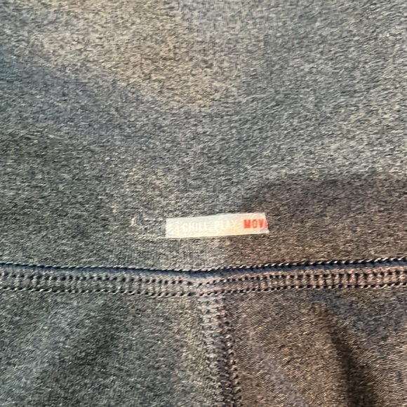 Aerie Chill Play Move Gray Leggings - Picture 8 of 9